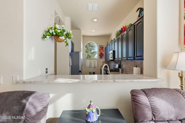 5812 S Azure Vista Way, Green Valley, AZ 85622