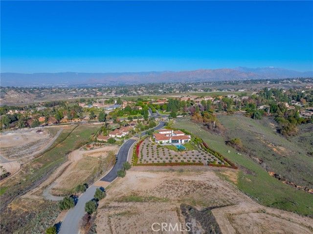 7478 Via Montecito, Riverside, CA 92506