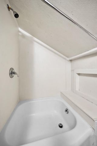 104 N 3RD AVENUE, Winneconne, WI 54986