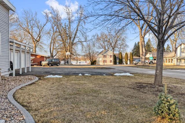 104 N 3RD AVENUE, Winneconne, WI 54986