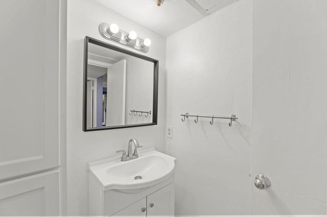 2121 Hepburn Street 1216, Houston, TX 77054