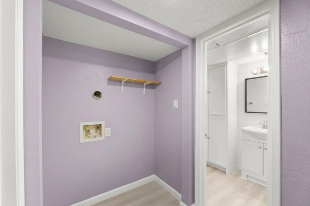 2121 Hepburn Street 1216, Houston, TX 77054