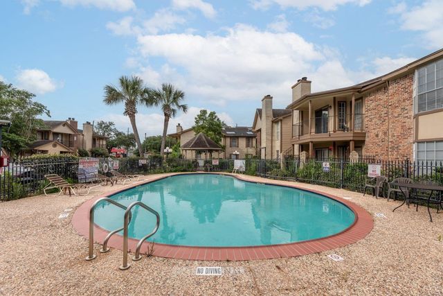 2121 Hepburn Street 1216, Houston, TX 77054