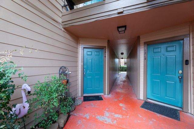 2121 Hepburn Street 1216, Houston, TX 77054