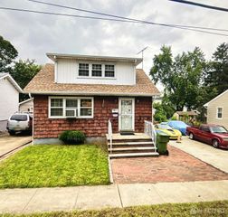 20 Clark Avenue, Edison, NJ 08817