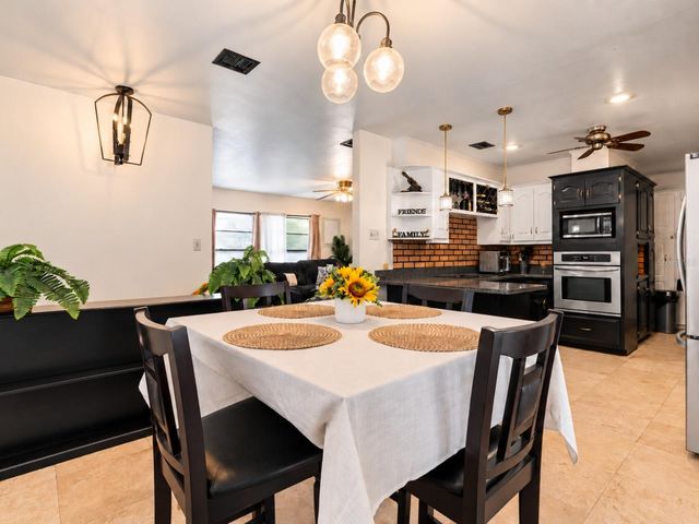 19201 ALICE CIRCLE, Lutz, FL 33558