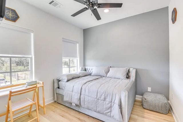 5111 Briscoe Street B, Houston, TX 77033