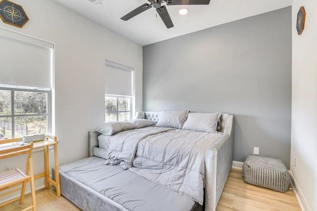 5111 Briscoe Street B, Houston, TX 77033