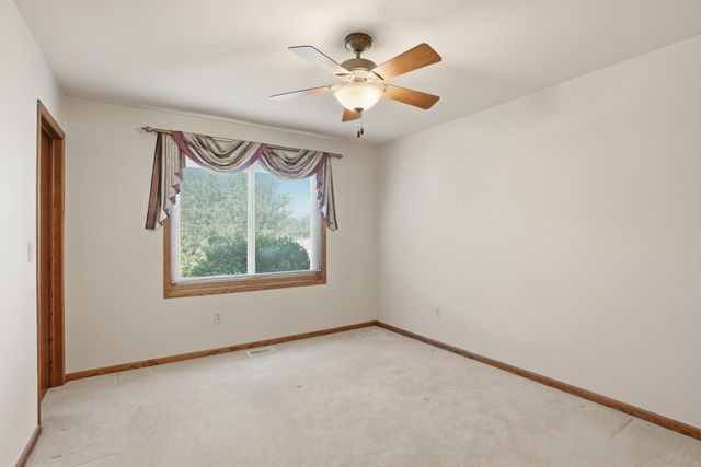 850 Shannon Drive, Crown Point, IN 46307