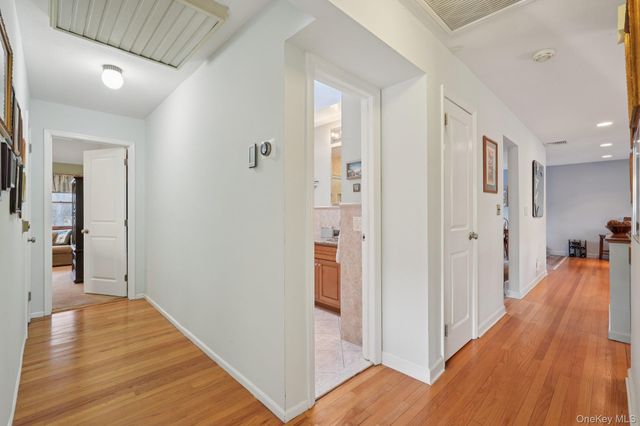 23 Will Rogers Lane, Nanuet, NY 10954