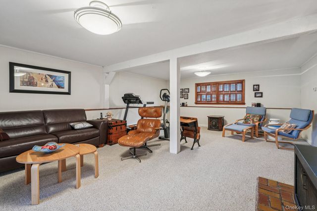 23 Will Rogers Lane, Nanuet, NY 10954