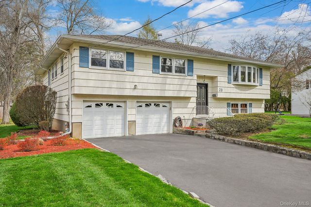 23 Will Rogers Lane, Nanuet, NY 10954