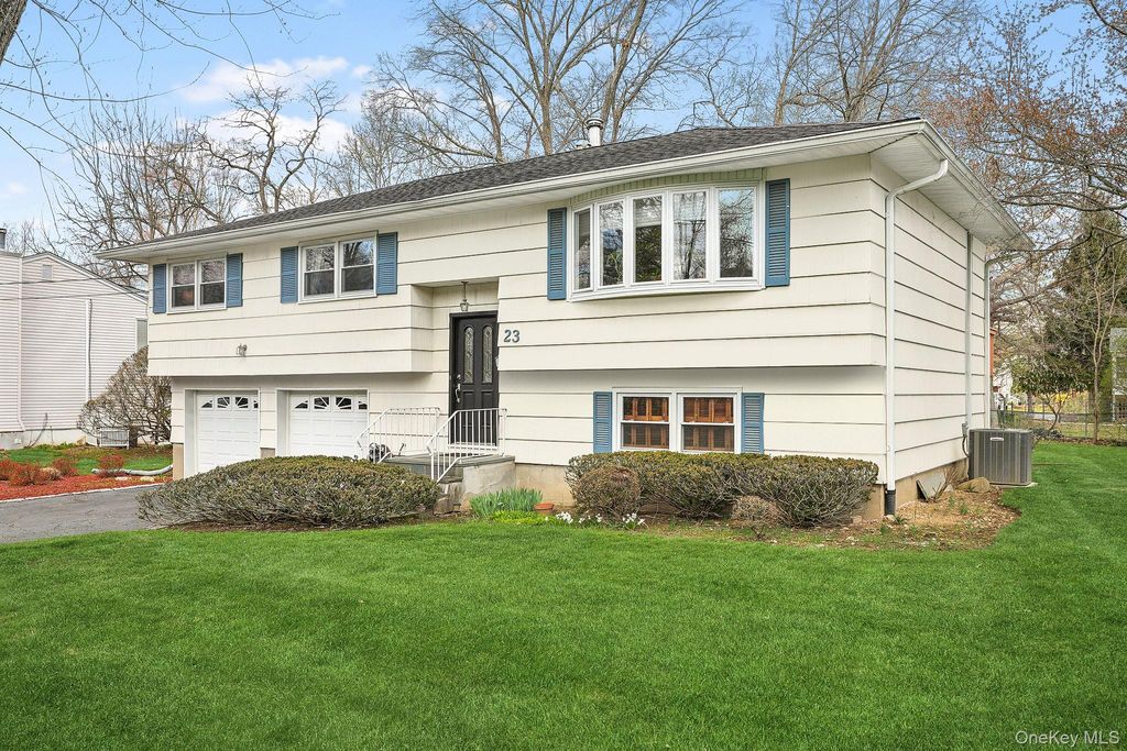 23 Will Rogers Lane, Nanuet, NY 10954