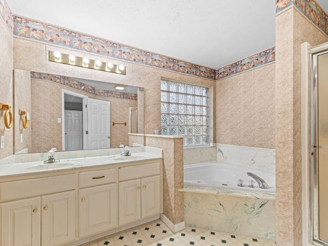 380 Apple Hill Road, Austin, AR 72007
