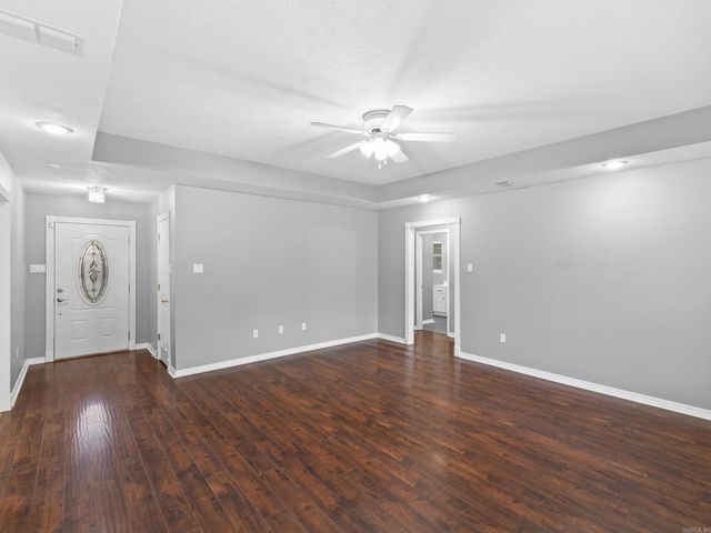 380 Apple Hill Road, Austin, AR 72007