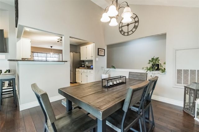 2939 Hunters Point Lane, Carrollton, TX 75007