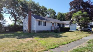 22 Samoset Rd, Peabody, MA 01960