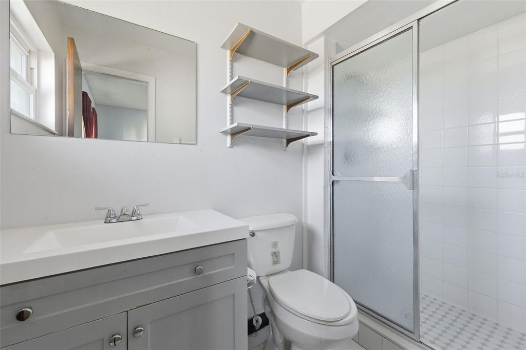 Image 26 of property listing at 520 JUPITER WAY, Casselberry, FL 32707