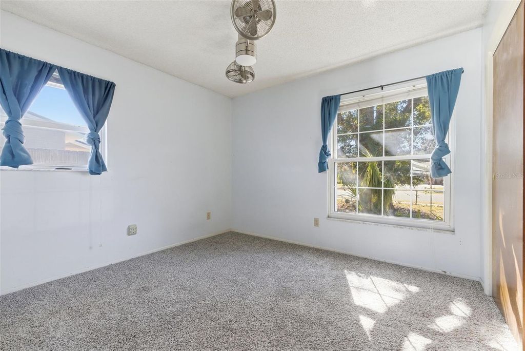 Image 32 of property listing at 520 JUPITER WAY, Casselberry, FL 32707