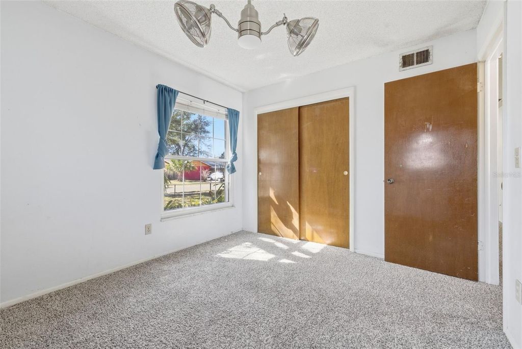 Image 33 of property listing at 520 JUPITER WAY, Casselberry, FL 32707