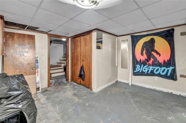 1815 Walden Avenue NW, Canton, OH 44709