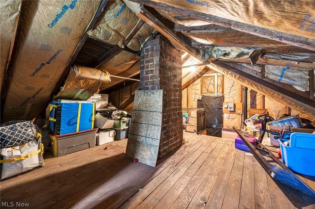 1815 Walden Avenue NW, Canton, OH 44709