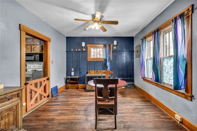 1815 Walden Avenue NW, Canton, OH 44709