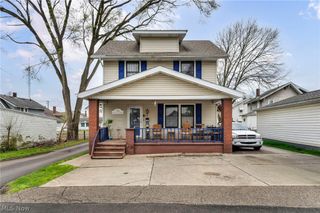 1815 Walden Avenue NW, Canton, OH 44709