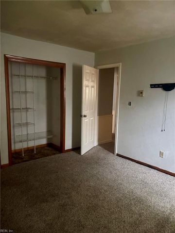 3116 Dunworken DR, Chesapeake, VA 23321