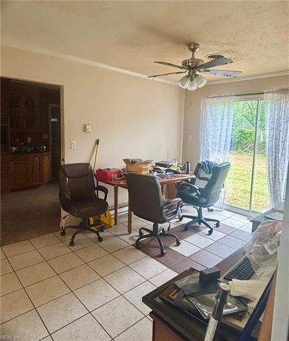 3116 Dunworken DR, Chesapeake, VA 23321