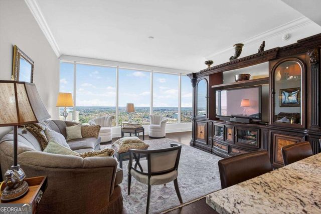 3630 Peachtree Road NE 2606, Atlanta, GA 30326