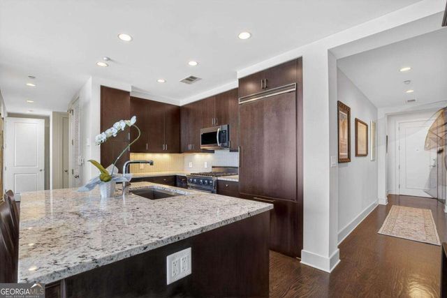 3630 Peachtree Road NE 2606, Atlanta, GA 30326