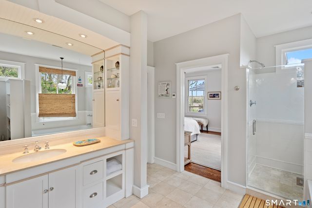 18 Dock Road, Norwalk, CT 06854