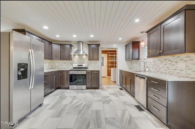 509 Wilson Street, Church Hill, TN 37642