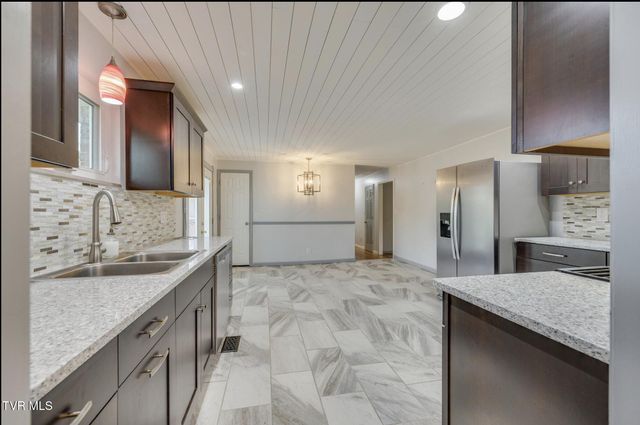 509 Wilson Street, Church Hill, TN 37642