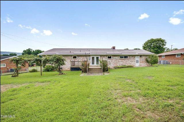 509 Wilson Street, Church Hill, TN 37642