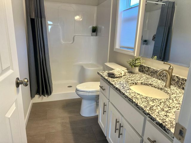 720 Cherrywood Lane NE, Isanti, MN 55040