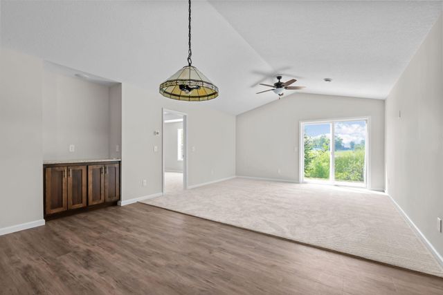 720 Cherrywood Lane NE, Isanti, MN 55040