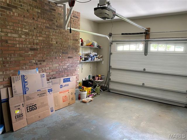 1310 Country Club Drive, Hannibal, MO 63401