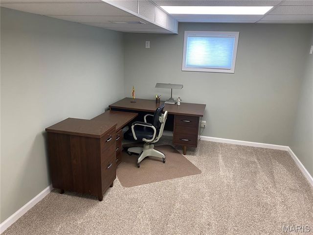 1310 Country Club Drive, Hannibal, MO 63401