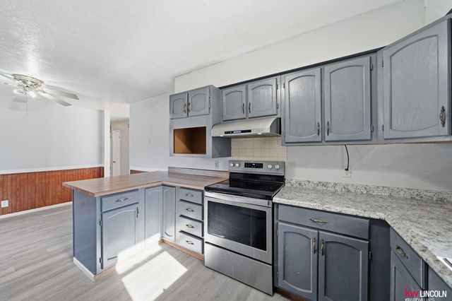 2030 Benton Street, Lincoln, NE 68521