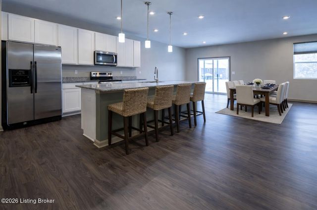 4391 Coppice Trail, Louisville, KY 40229