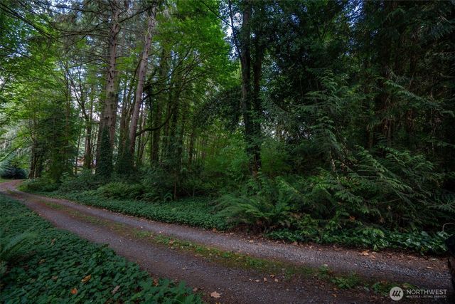 5320 New Sweden Avenue NE, Bainbridge Island, WA 98110