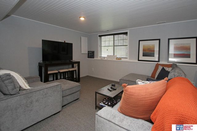 754 Norwood Drive, Lincoln, NE 68512