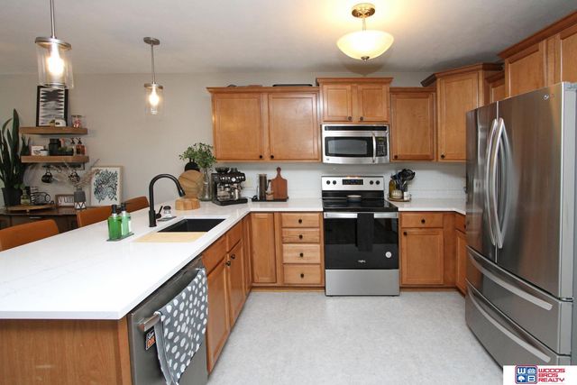 754 Norwood Drive, Lincoln, NE 68512