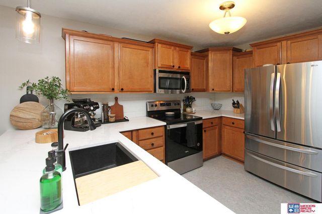 754 Norwood Drive, Lincoln, NE 68512