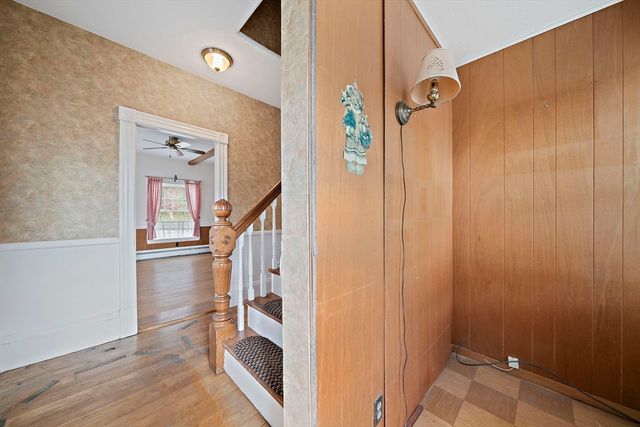 578 Plain St, Brockton, MA 02302