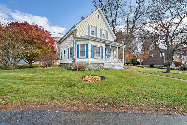 578 Plain St, Brockton, MA 02302