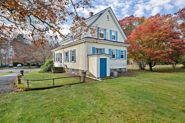 578 Plain St, Brockton, MA 02302