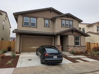 1587 Greeley Way, Gilroy, CA 95020